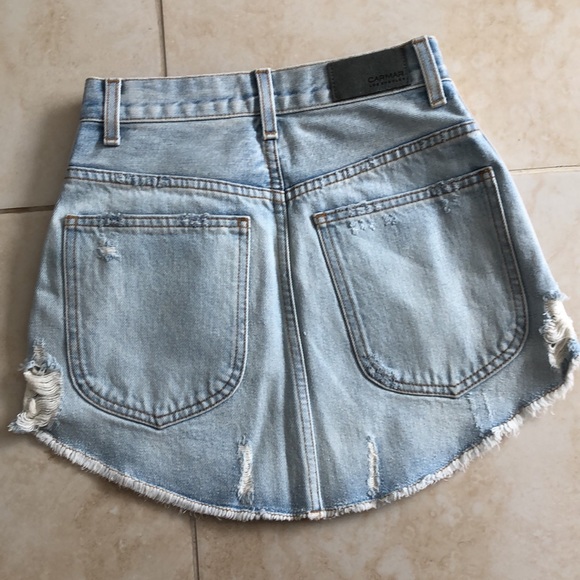 CARMAR DENIM SKIRT W/GLITTER STRIP ON THE SIDE NWT - Picture 2 of 3